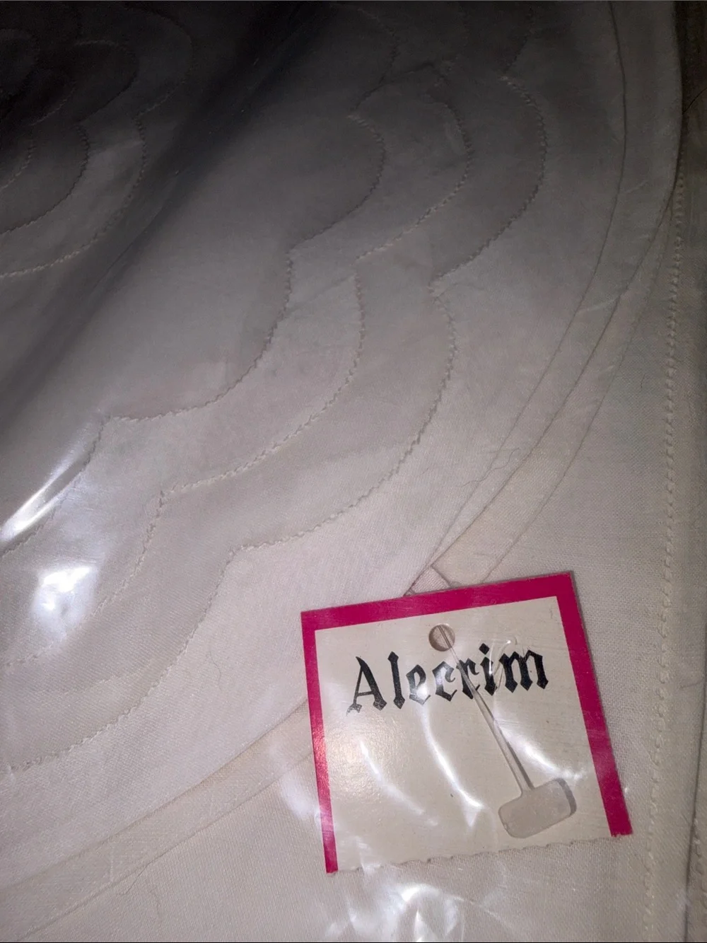 Teresa Alecrim up sale
